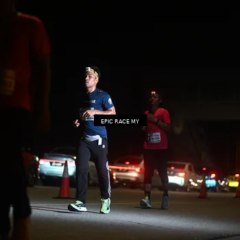Runner Photo 8403252