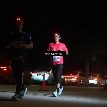 Runner Photo 8403254
