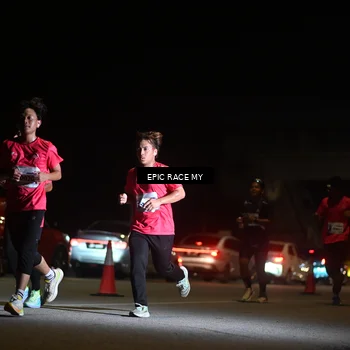 Runner Photo 8403267