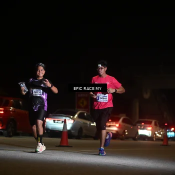Runner Photo 8403275