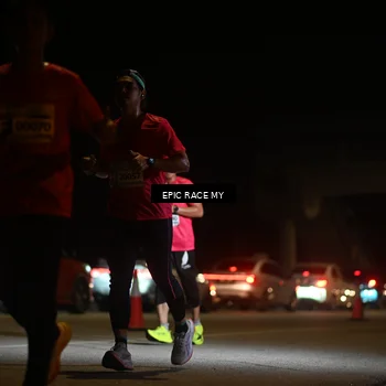 Runner Photo 8403293