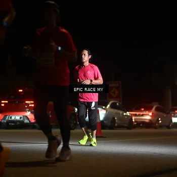 Runner Photo 8403299