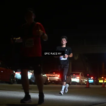 Runner Photo 8403307