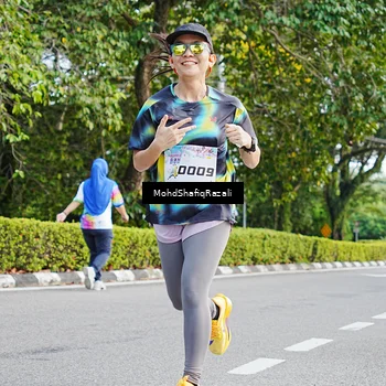 Runner Photo 8403316