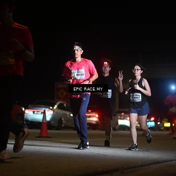 Runner Photo 8403322