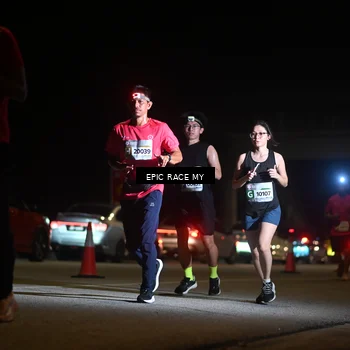 Runner Photo 8403325