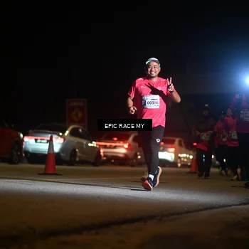 Runner Photo 8403333