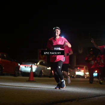 Runner Photo 8403335