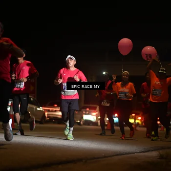 Runner Photo 8403351