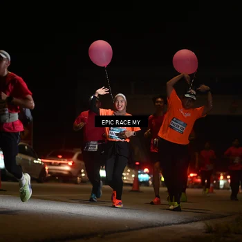 Runner Photo 8403356
