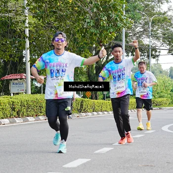 Runner Photo 8403369