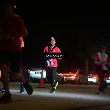 Runner Photo 8403413