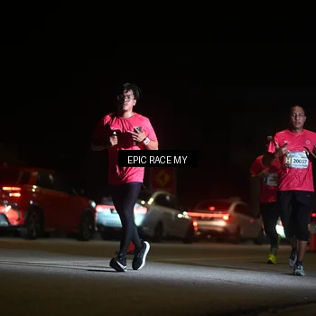 Runner Photo 8403421