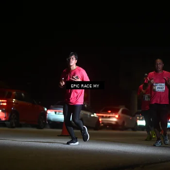 Runner Photo 8403425