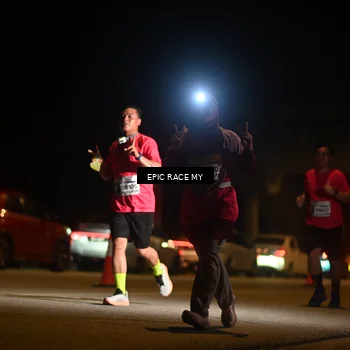 Runner Photo 8403462