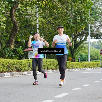 Runner Photo 8403463