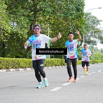 Runner Photo 8403482