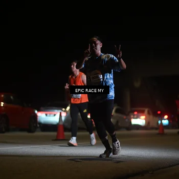 Runner Photo 8403534