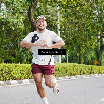Runner Photo 8403536