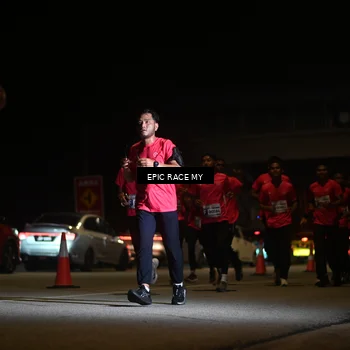 Runner Photo 8403551