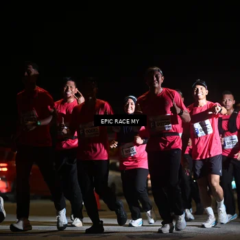 Runner Photo 8403562