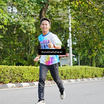 Runner Photo 8403563