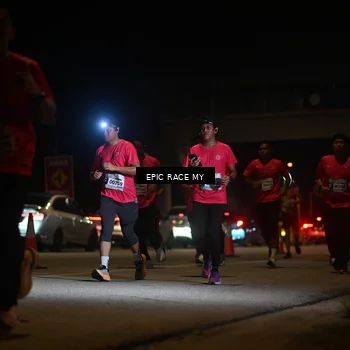 Runner Photo 8403576