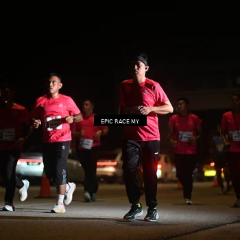 Runner Photo 8403584