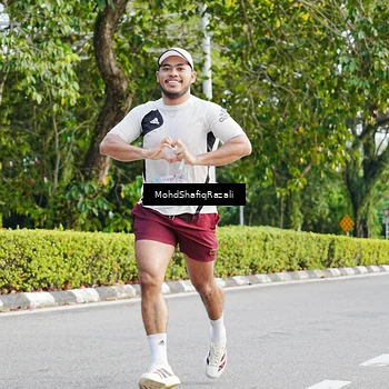 Runner Photo 8403594