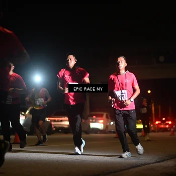 Runner Photo 8403596