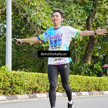 Runner Photo 8403617