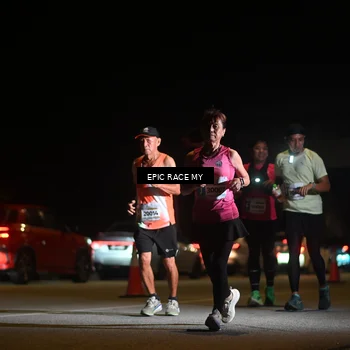 Runner Photo 8403644