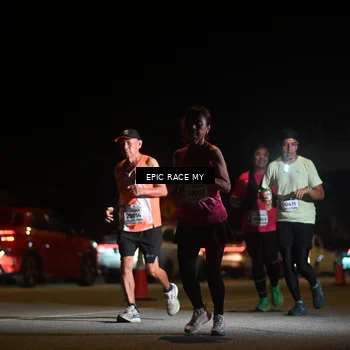 Runner Photo 8403646
