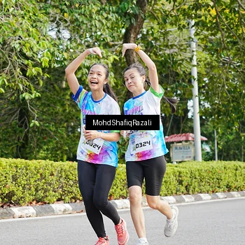 Runner Photo 8403666