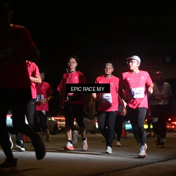 Runner Photo 8403678