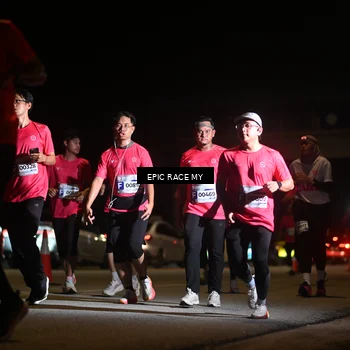 Runner Photo 8403683