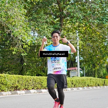 Runner Photo 8403698