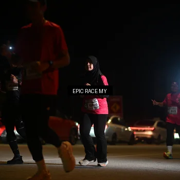 Runner Photo 8403729