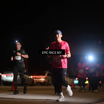 Runner Photo 8403736