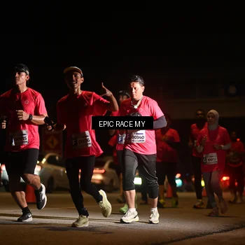 Runner Photo 8403741