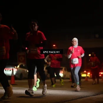 Runner Photo 8403743