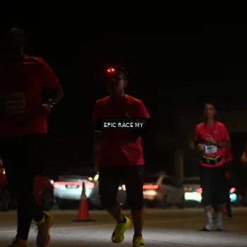 Runner Photo 8403756