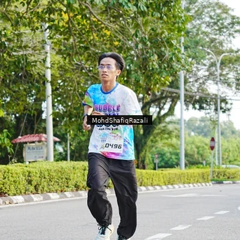 Runner Photo 8403776