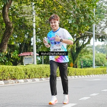 Runner Photo 8403780