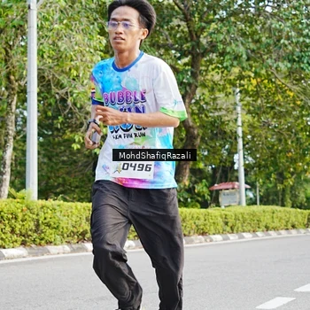 Runner Photo 8403811