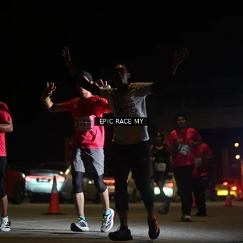 Runner Photo 8403815