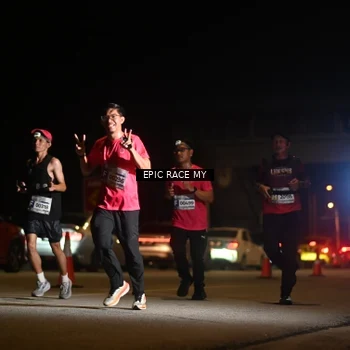 Runner Photo 8403822