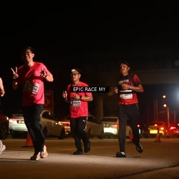 Runner Photo 8403825