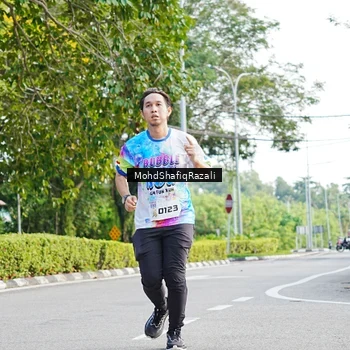 Runner Photo 8403827