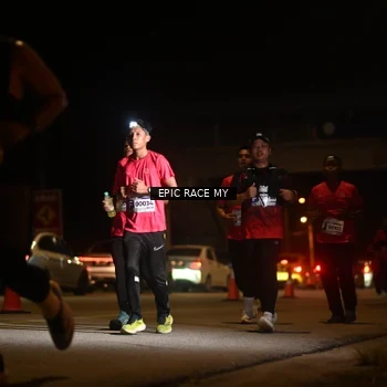 Runner Photo 8403843